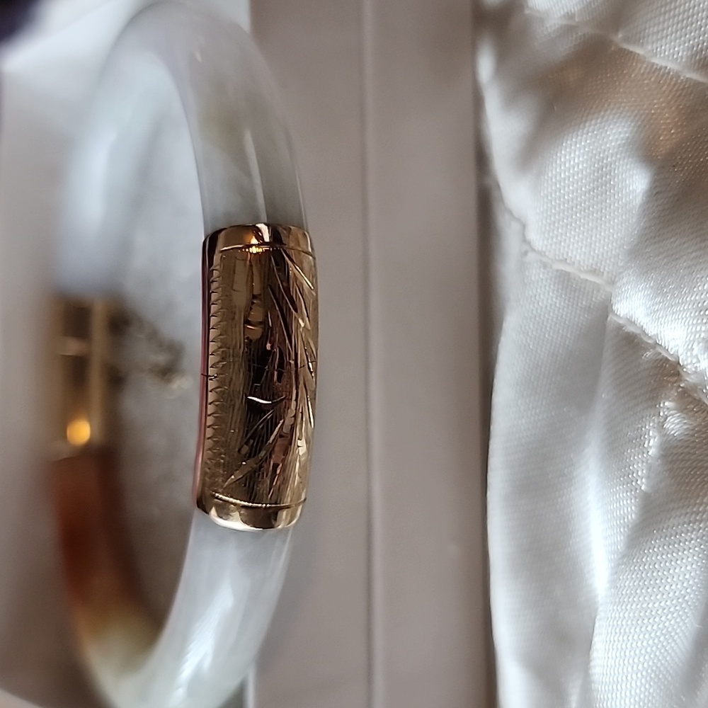 Vintage Jade 14k gold Bracelet - Picture 4 of 6